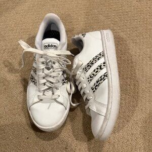 Adidas size 7.5 shoes